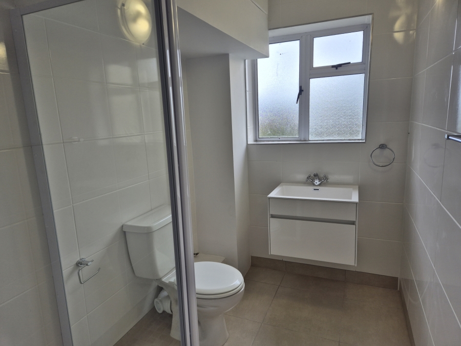 1 Bedroom Property for Sale in Pinelands Western Cape